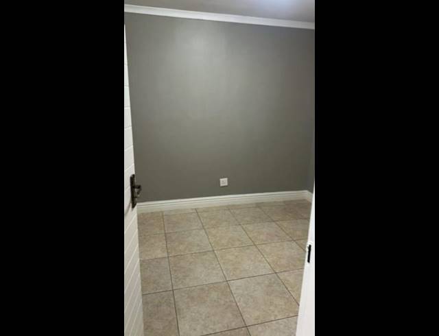 2 BEDROOM PROPERTY TO RENT IN LENASIA EXT 9